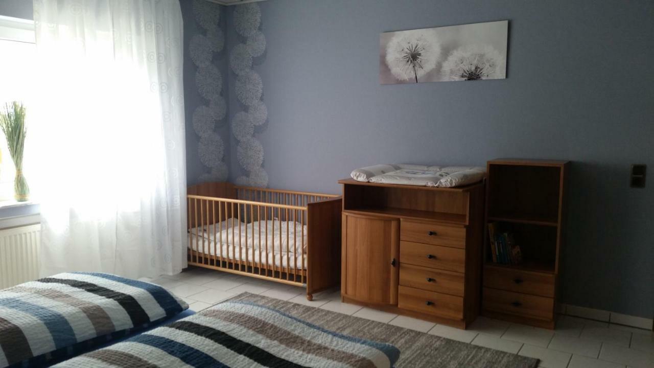 Ferienwohnung Rucksack-Bimbes Altendiez Dış mekan fotoğraf